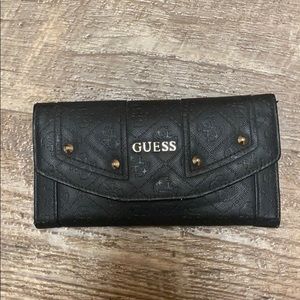 Guess wallet